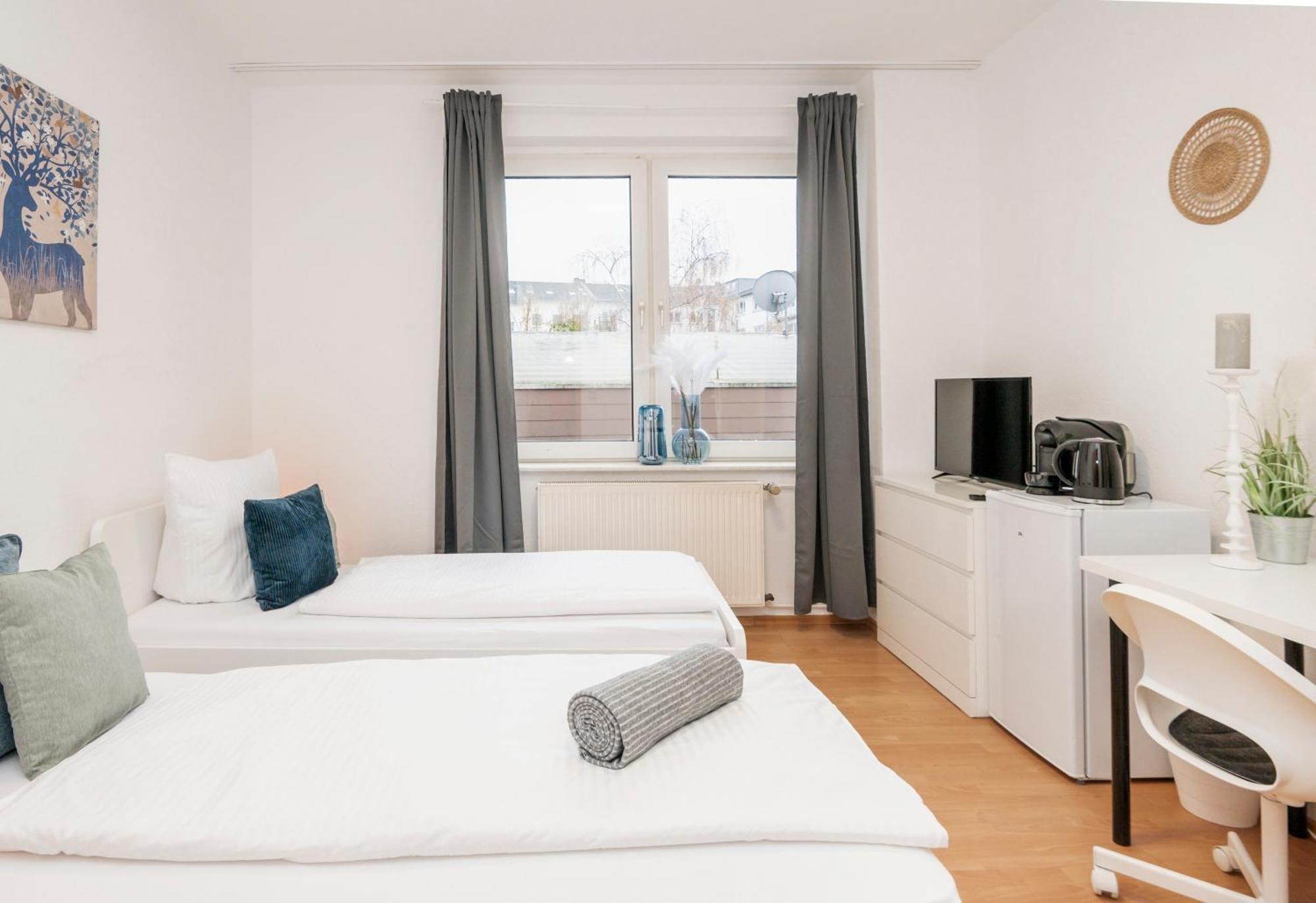 Kurzzeitglueck 24H Self Check-In E02 Apartment Essen Exterior photo
